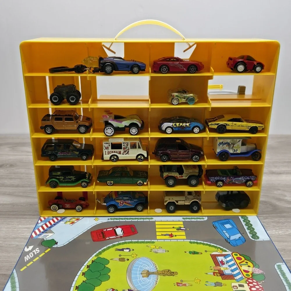 Vintage REALTOY Playset Car Carrying Case With 20 Mixed Cars Old/New - Rare‎